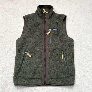 PATAGONIA vest. Brand new with no tags.